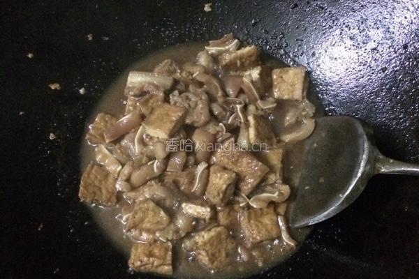 豆腐闷猪耳的做法图解3