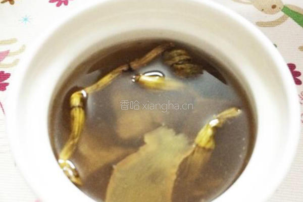 花胶石斛瘦肉汤的做法图解4