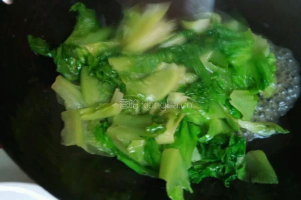 简单炒生菜的做法图解3