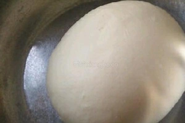 可可粉双色馒头的做法图解3