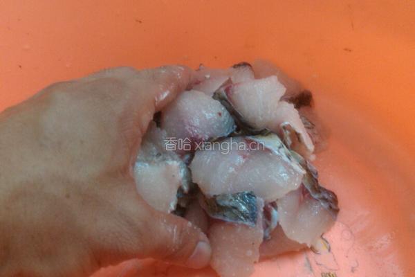 酸菜煮鲩鱼的做法图解9