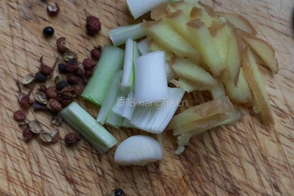 辣子鸡（微辣）的做法图解3