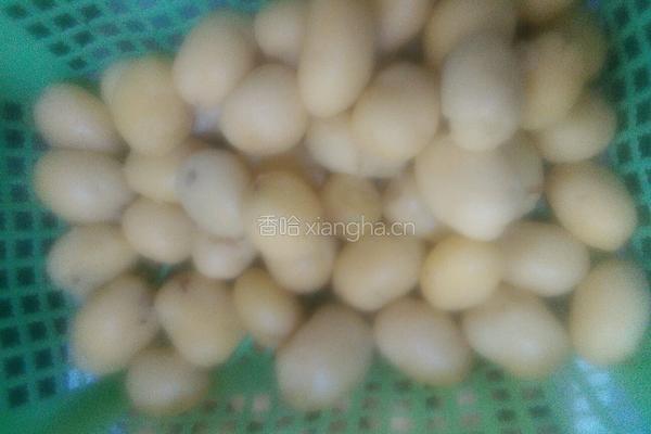 椒盐土豆饼的做法图解2