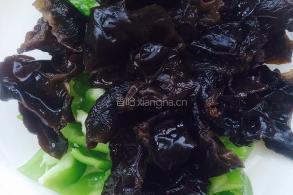 杏鲍菇小炒肉的做法图解3