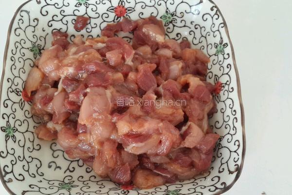 酸豆角炒肉的做法图解1