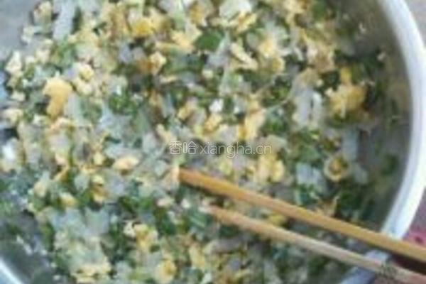 韭菜鸡蛋饼的做法图解7