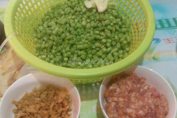 肉沫豆角的做法图解1
