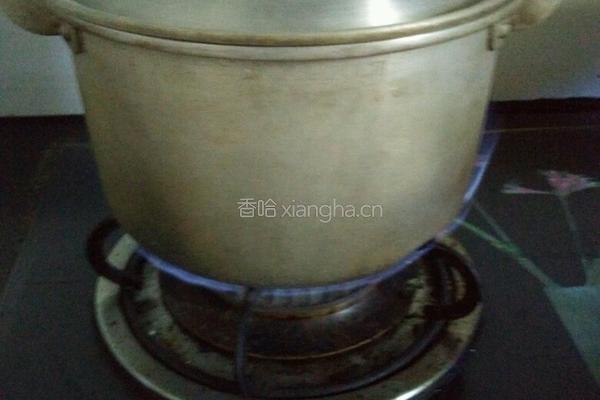 溏心鸡蛋的做法图解1