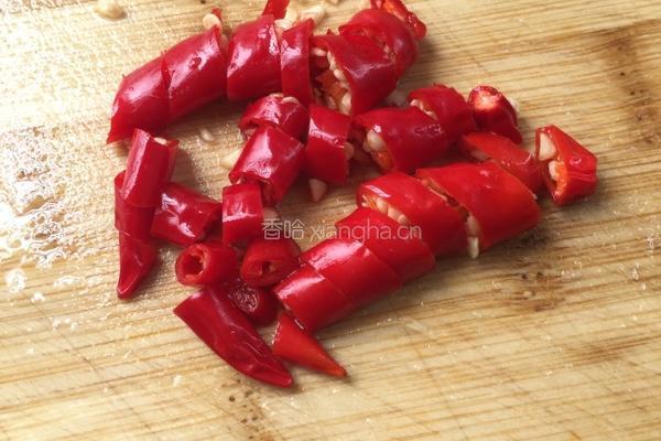 五花肉炒洋葱的做法图解2