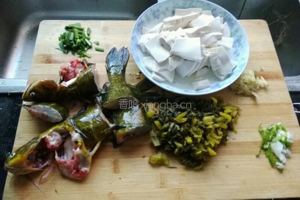 酸菜鱼的做法图解2