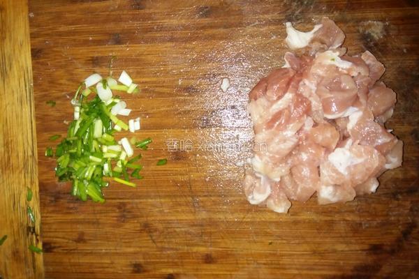 芹菜炒猪肉的做法图解4