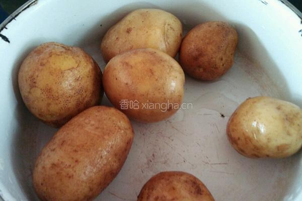 土豆沙拉的做法图解1