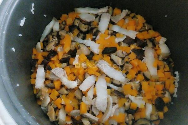 香菇胡萝卜肉丝饭的做法图解6