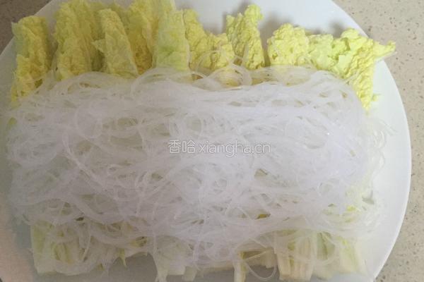 蒜蓉粉丝蒸娃娃菜。的做法图解6