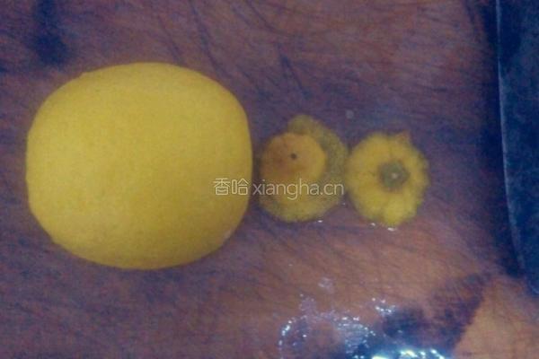 蜂蜜柠檬的做法图解2