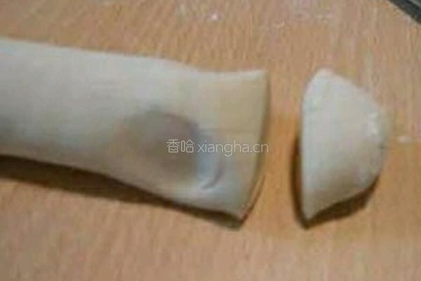 猪肉芹菜饺子的做法图解8