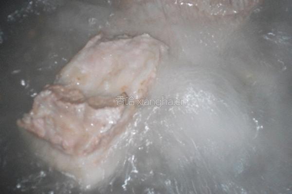 白切五花肉的做法图解1