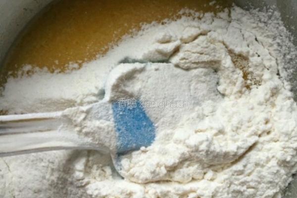黑森林蛋糕的做法图解3