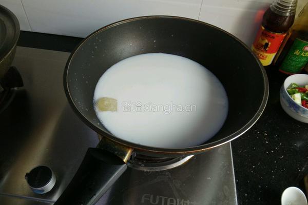 黄桃椰奶西米露的做法图解4