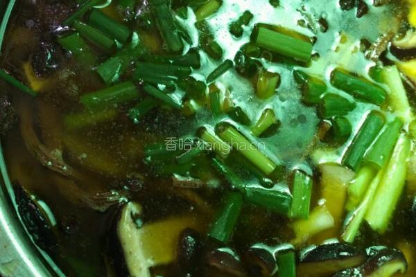 清炖猪脚的做法图解7
