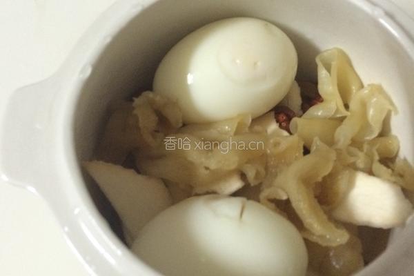 花胶炖红枣枸杞淮山汤的做法图解5