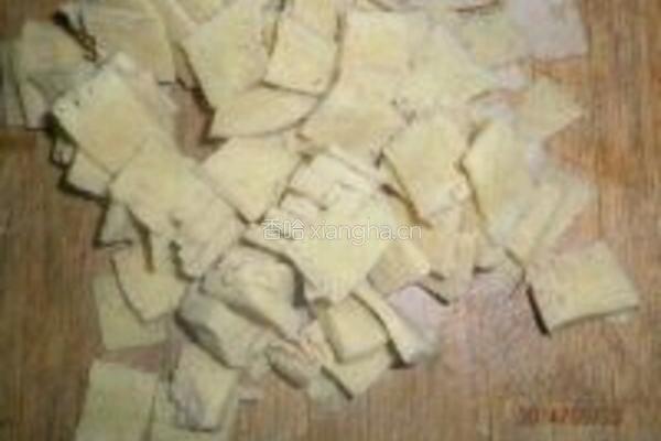 炒黑豆芽的做法图解4