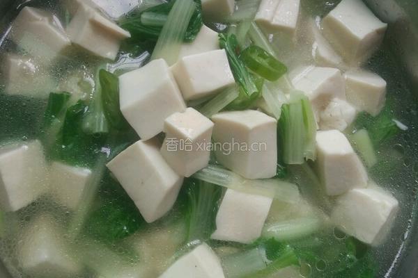 小白菜豆腐汤的做法图解6
