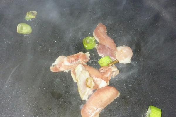 豆角茄子焖面的做法图解3