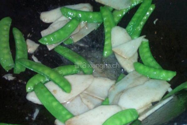 荷兰豆山药炒猪心的做法图解5