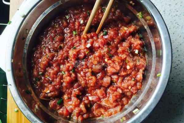 芹菜猪肉饺子！的做法图解5