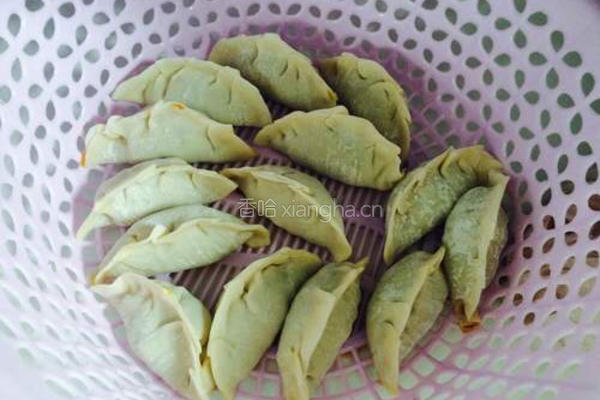 芹菜猪肉饺子！的做法图解10