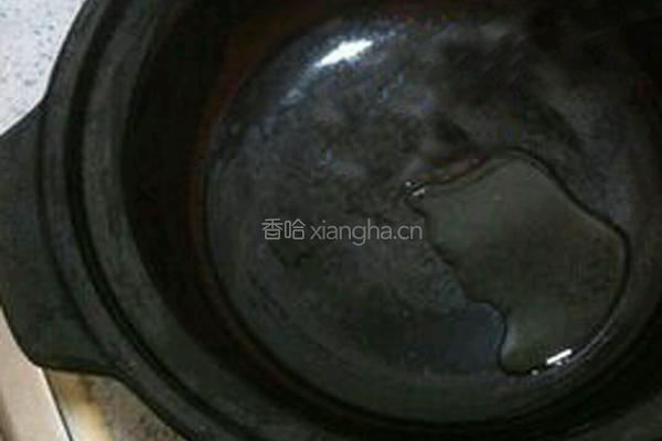 腊味煲仔饭的做法图解1