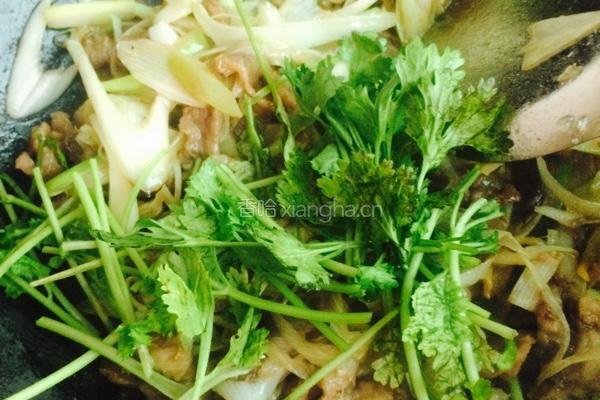 葱爆羊肉的做法图解6