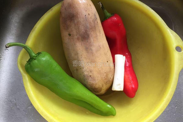 小炒藕丁的做法图解1