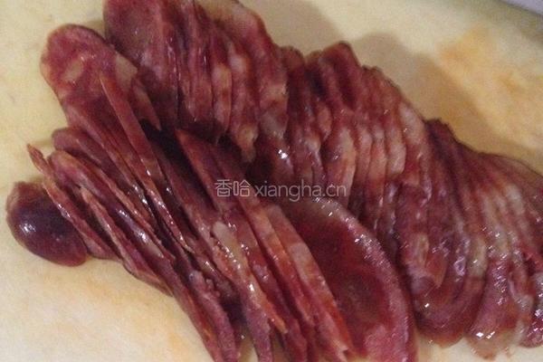香肠夹饼的做法图解2
