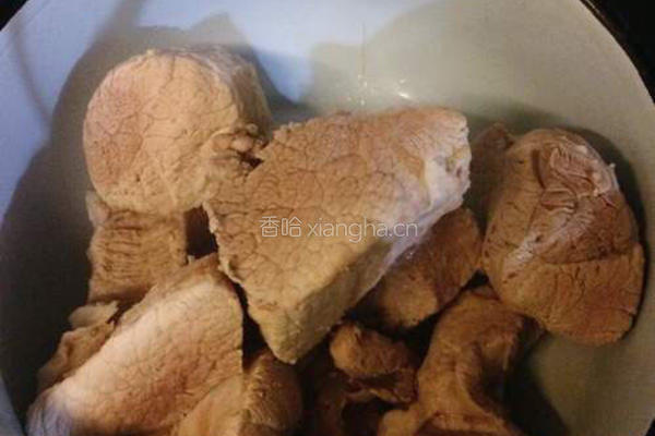 国际大都市青田特色菜：青田扣肉的做法图解2