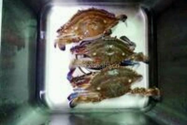 水煮海鲜的做法图解2