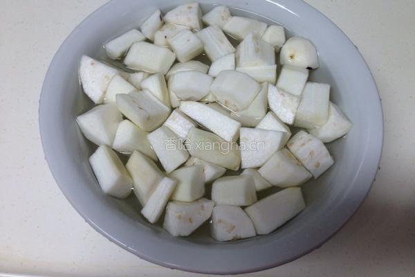 茄子炖土豆的做法图解3