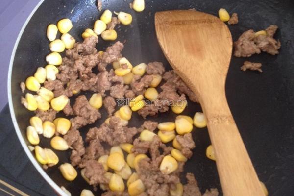 瘦肉玉米意大利面的做法图解6