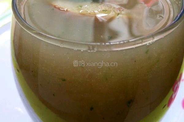 红提子青瓜苹果汁的做法图解4
