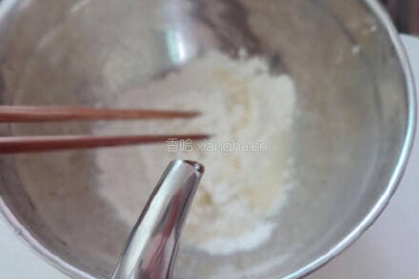 葱香肉饼的做法图解1