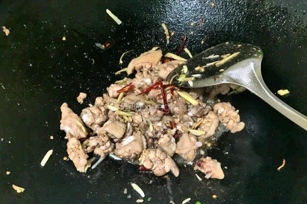 麻辣鸡翅的做法图解5