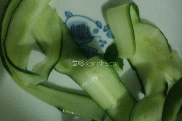 口水黄瓜的做法图解1