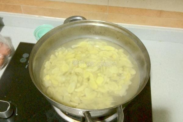 糖醋蜂蜜泡嫩姜的做法图解3