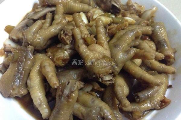 乱炖鸡爪