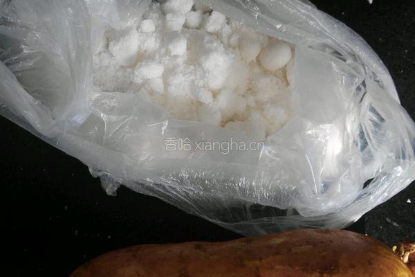 拔丝红薯的做法图解1