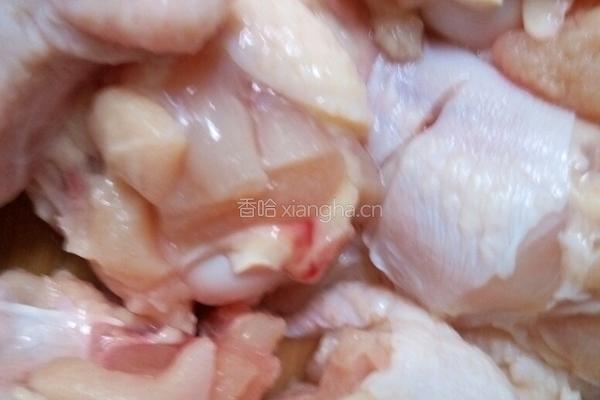 炸鸡中翅的做法图解1