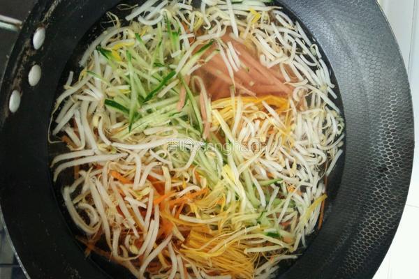 石锅拌饭的做法图解3