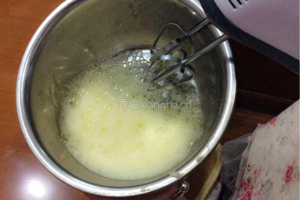 巧克力熔岩蛋糕的做法图解3