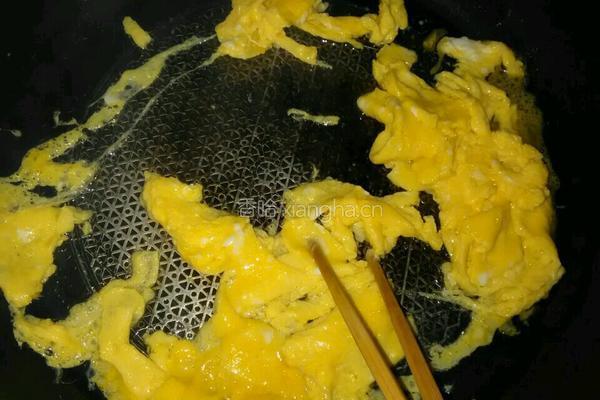 西红柿炒鸡蛋的做法图解5